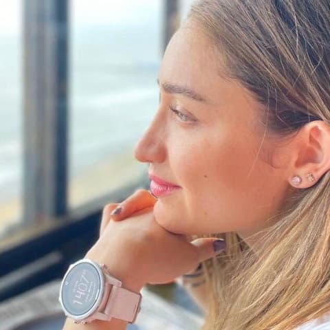Ivonne, fundadora de Ivoncarlo Skin Lab